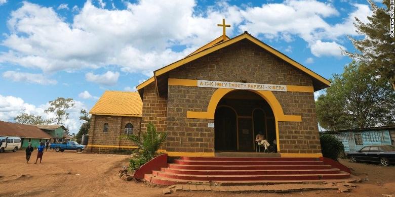 Masjid dan Gereja Di Kenya Dicat Warna Kuning