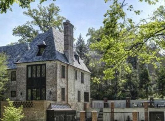 Beginilah Rumah Barack Obama Setelah Turun dari Jabatan Presiden AS