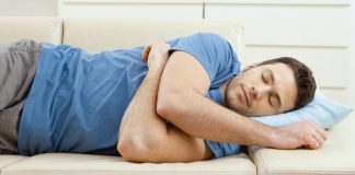 Bahaya Yang Terjadi Jika Langsung Tidur Setelah Makan Malam