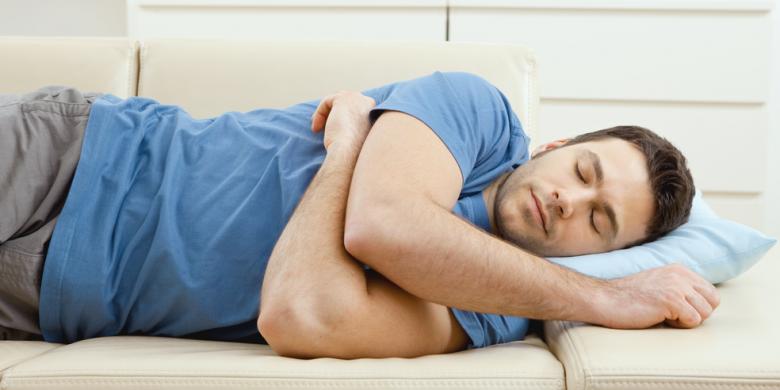 Bahaya Yang Terjadi Jika Langsung Tidur Setelah Makan Malam