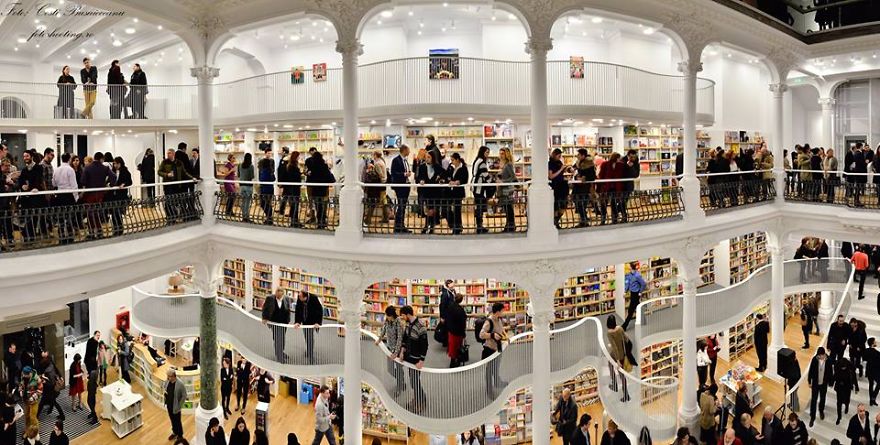 9 Perpustakaan Dengan Desain Interior Unik Di Dunia