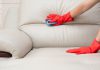 4 Tips Membersihkan Sofa Kotor Yang Efektif dan Efisien