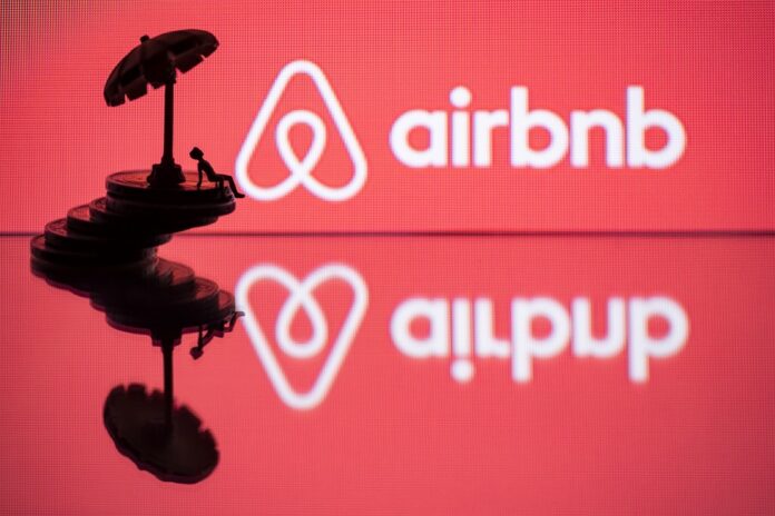 Airbnb Masih Cuan? Peluang dan Tantangan Sewa Jangka Pendek di 2025