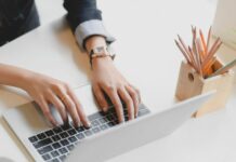 Gaya Hidup Work-from-Home: Mendesain Ruang Kerja Nyaman di Rumah