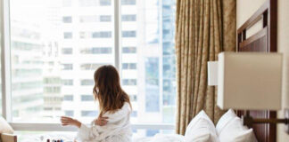 Staycation di Rumah Sendiri: Ubah Hunian Jadi Tempat Liburan
